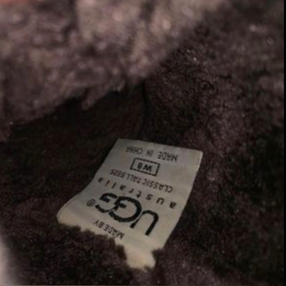 Uggs - image 6